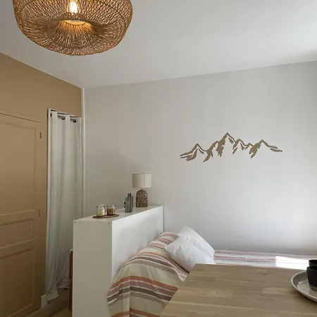 - Le Nid Des Cimes Apartment